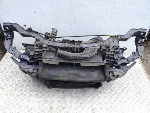 LPK24931 - Решетка радиатора передняя Ford Focus MK3 1.6 TDCI IB