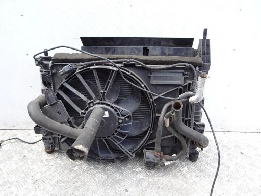 940002906 - Комплект переднего ремня радиатора ford focus mk3 1.0 ecoboost
