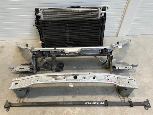 Передній радіатор Land Rover Discovery Sport