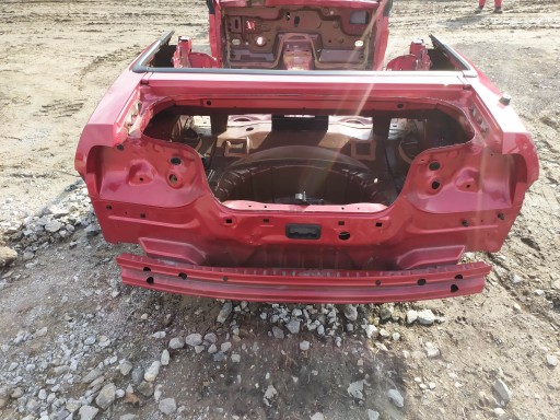 323442 - Задня ванна, склянки, підлога, Mustang Convertible 2014р