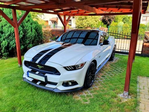 Стильні ремені, блискучі Mustang 2015 + кабріолет