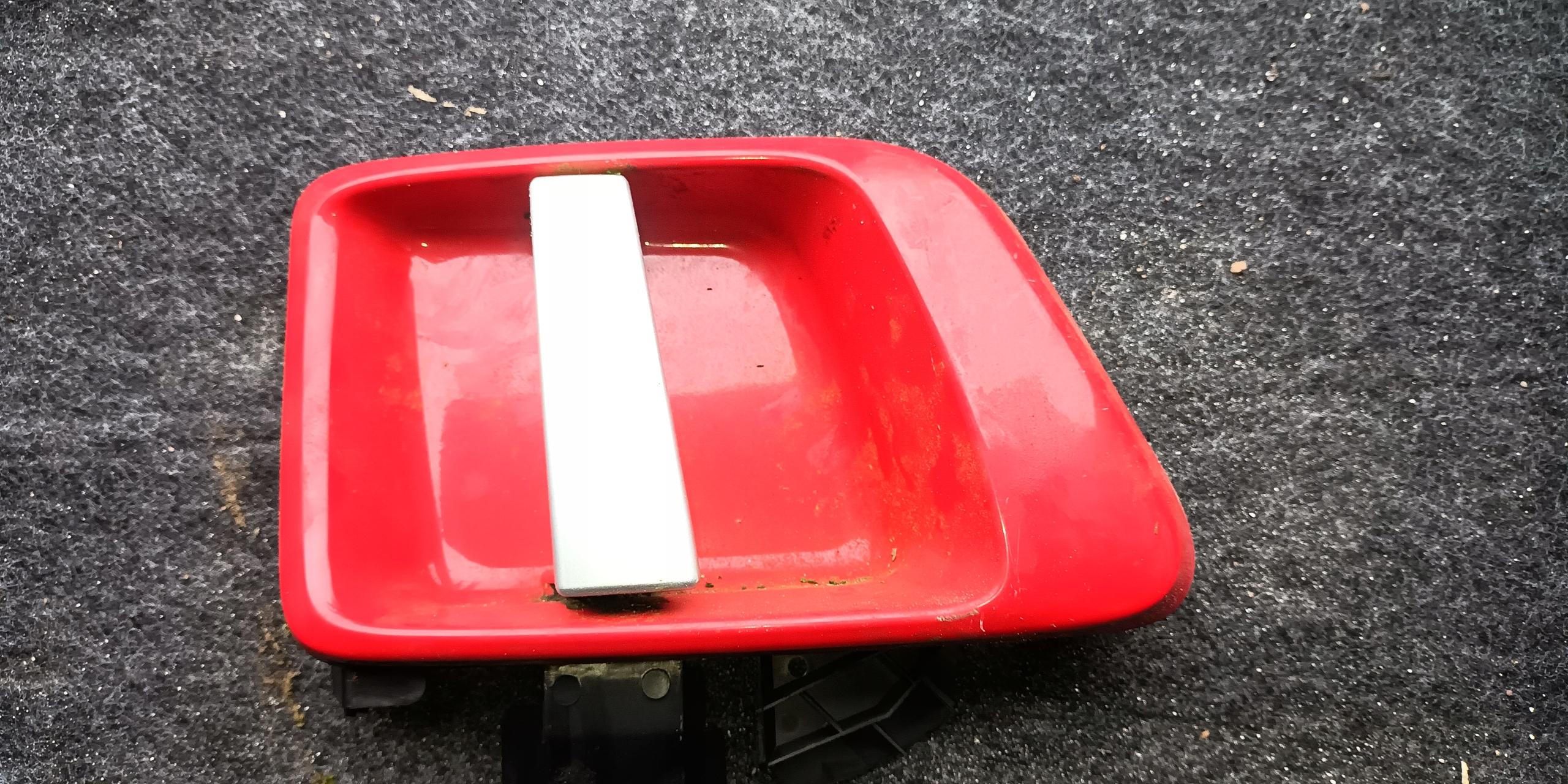 Peugeot 1007 ручка правой двери Европа