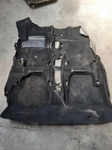 Peugeot 2008 II ковровое покрытие