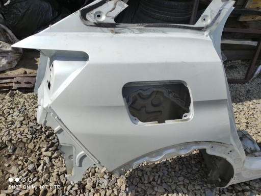 Peugeot 3008 ii заднє праве крило з порогом