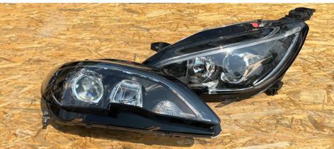 9677832380, 9677832480 - Peugeot 308 II T9 подъемная линза со светодиодной лампой передняя левая правая
