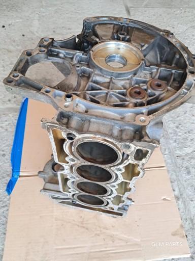 V758456680 - Peugeot Citroen 1.4 VTI Двигун нижній блок