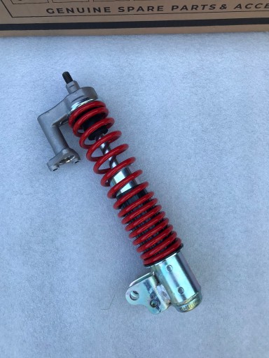 1C004718R - Piaggio MP3 амортизатор передний правый 18-22