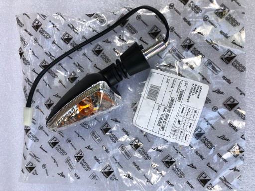 2D000091 - Piaggio MP3 покажчик повороту правий передній 14-17