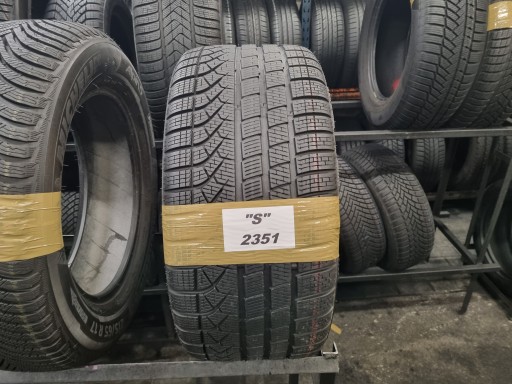 Pirelli P Zero Winter * RSC RFT 275 35 19 100V DOT.4620R