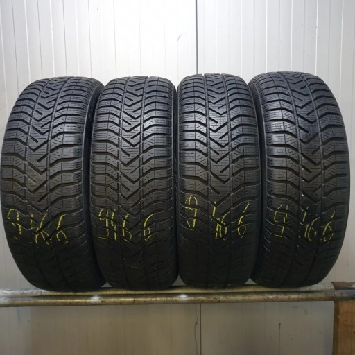 Pirelli SnowControl Serie III 195/55R17 92 H зчеплення на снігу (3PMSF)