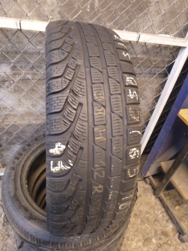 Pirelli SottoZero Зима 210 215 65 16, 6,9 мм, 12р.