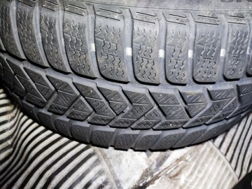 Pirelli Winter SottoZero 3 225/40R18 92H 4 шт.