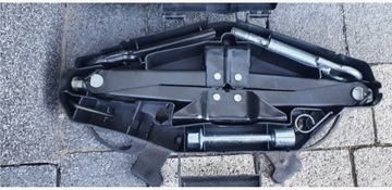 Джек Renault Trafic Vivaro Primastar