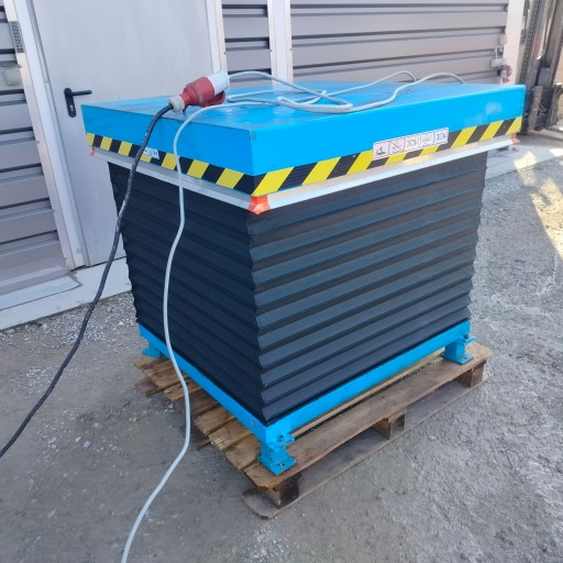 Ножичний підйомний стіл платформа для ножничної рампи 1,10м х 1,10м