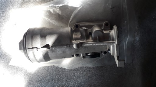 045115389K - Основание масляного фильтра VW 1,9 2,0 TDI Toledo III