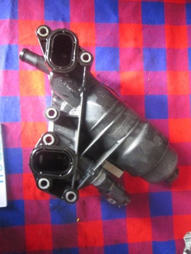 База масляного фільтра Nissan X trail 14R 2.0 DCI