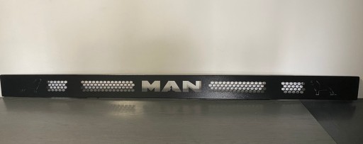 Накладка на стекло MAN TGA INOX, черная