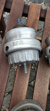 Кріплення двигуна А6 С6