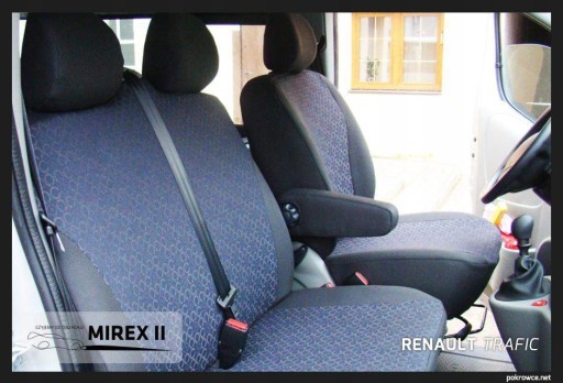 Чохли з оббивної тканини на Nissan Primastar 3-місний