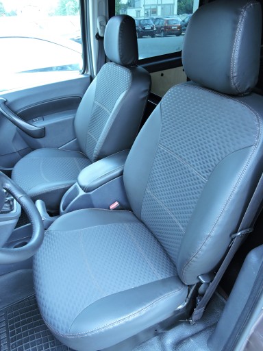 Чохли зі шкіри та алькантари на Mercedes Citan W415