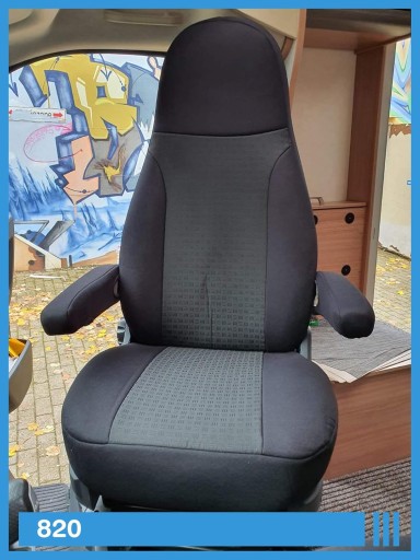 Универсальный чехол на переднее сиденье BREMER.