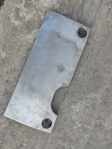 MG-T5966-MG - Кришка права КПЛ. URSUS 385 83305730 RU ZM URSUS