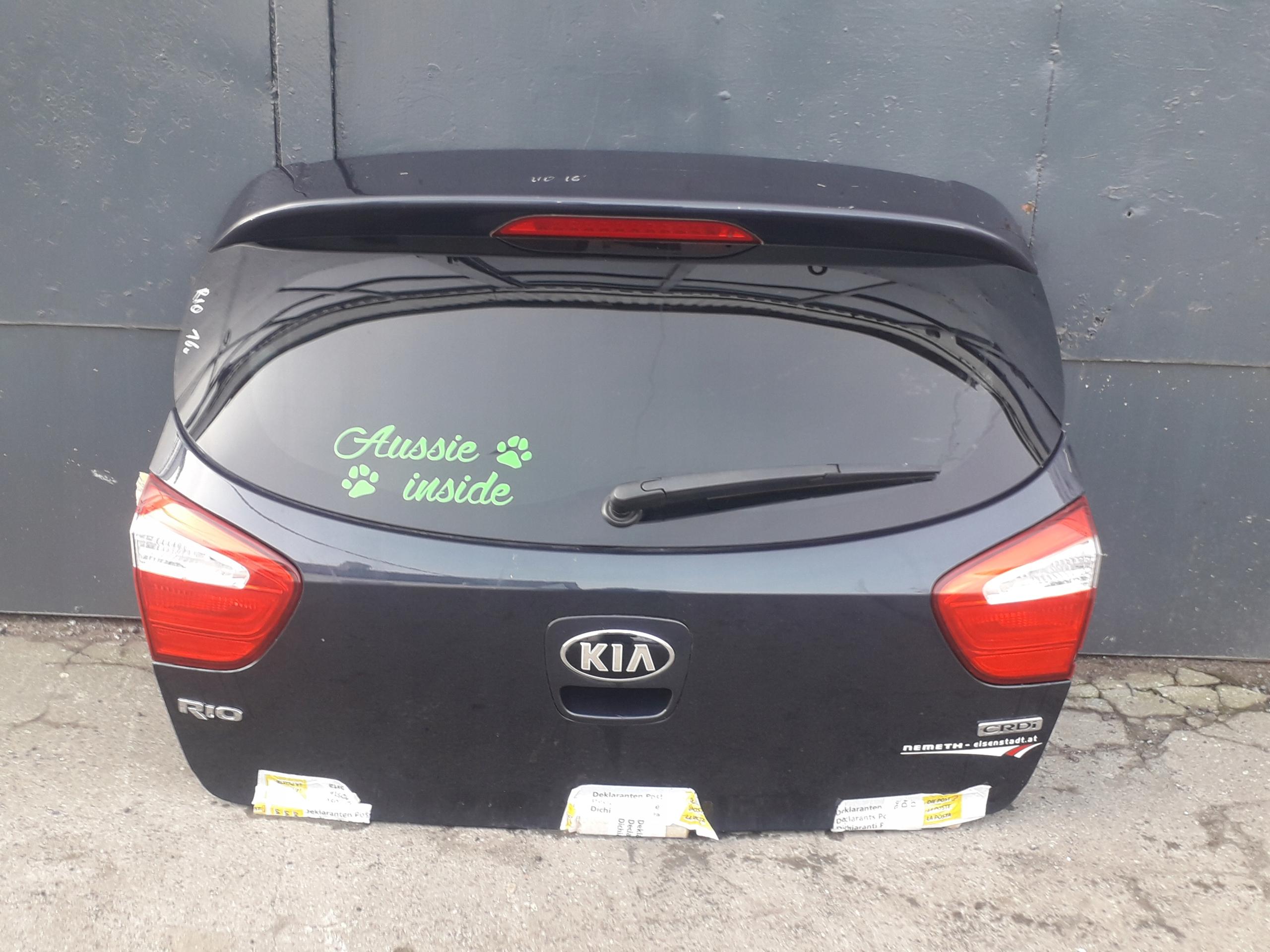 Крышка багажника kia rio III 2016