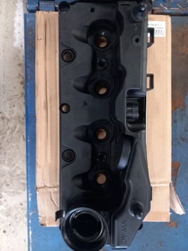 Клапанна кришка 03L 103 469 R