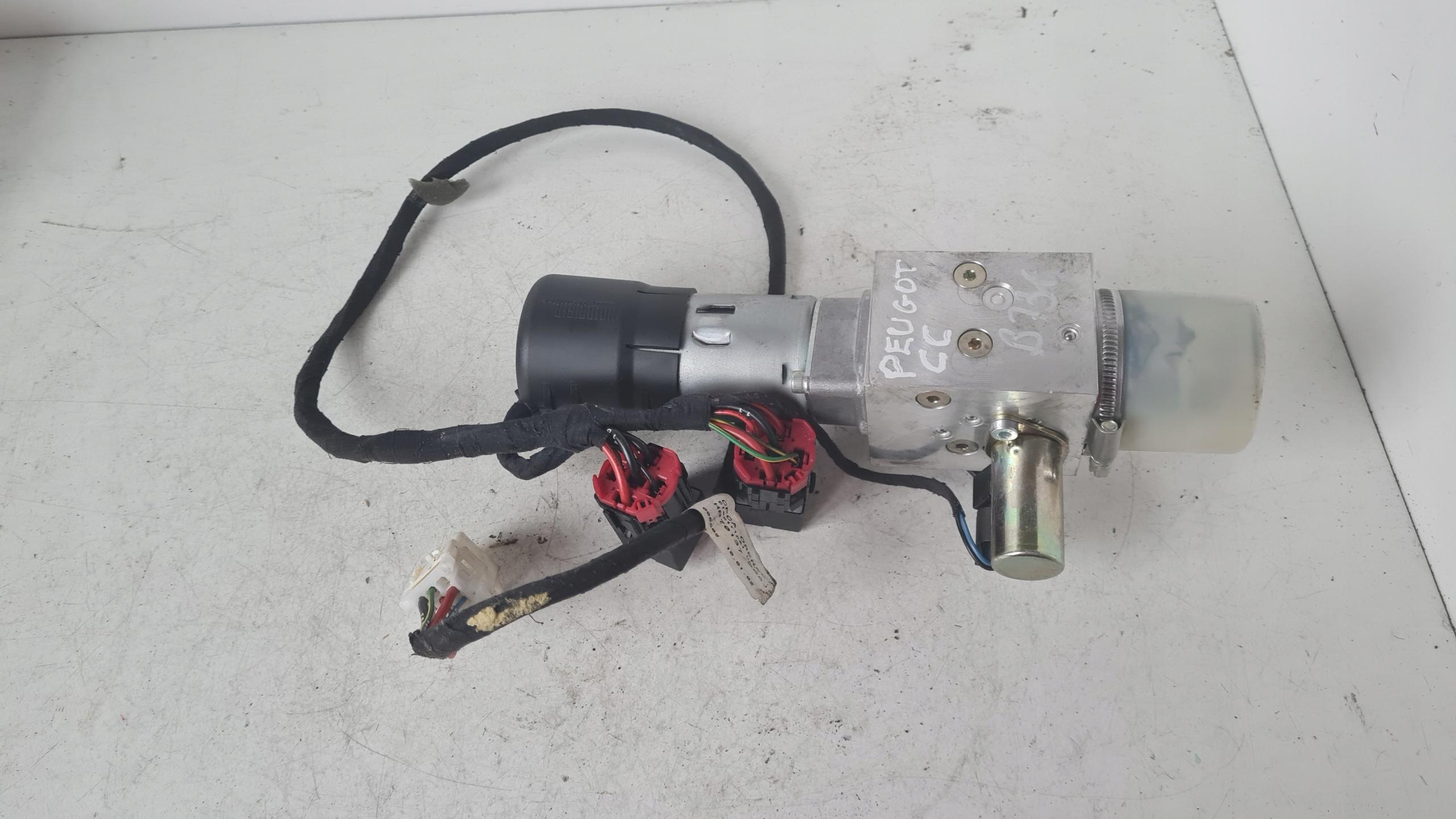 HB70137-002 - Насос даху Peugeot 206CC Hb70137 - 002 Європа