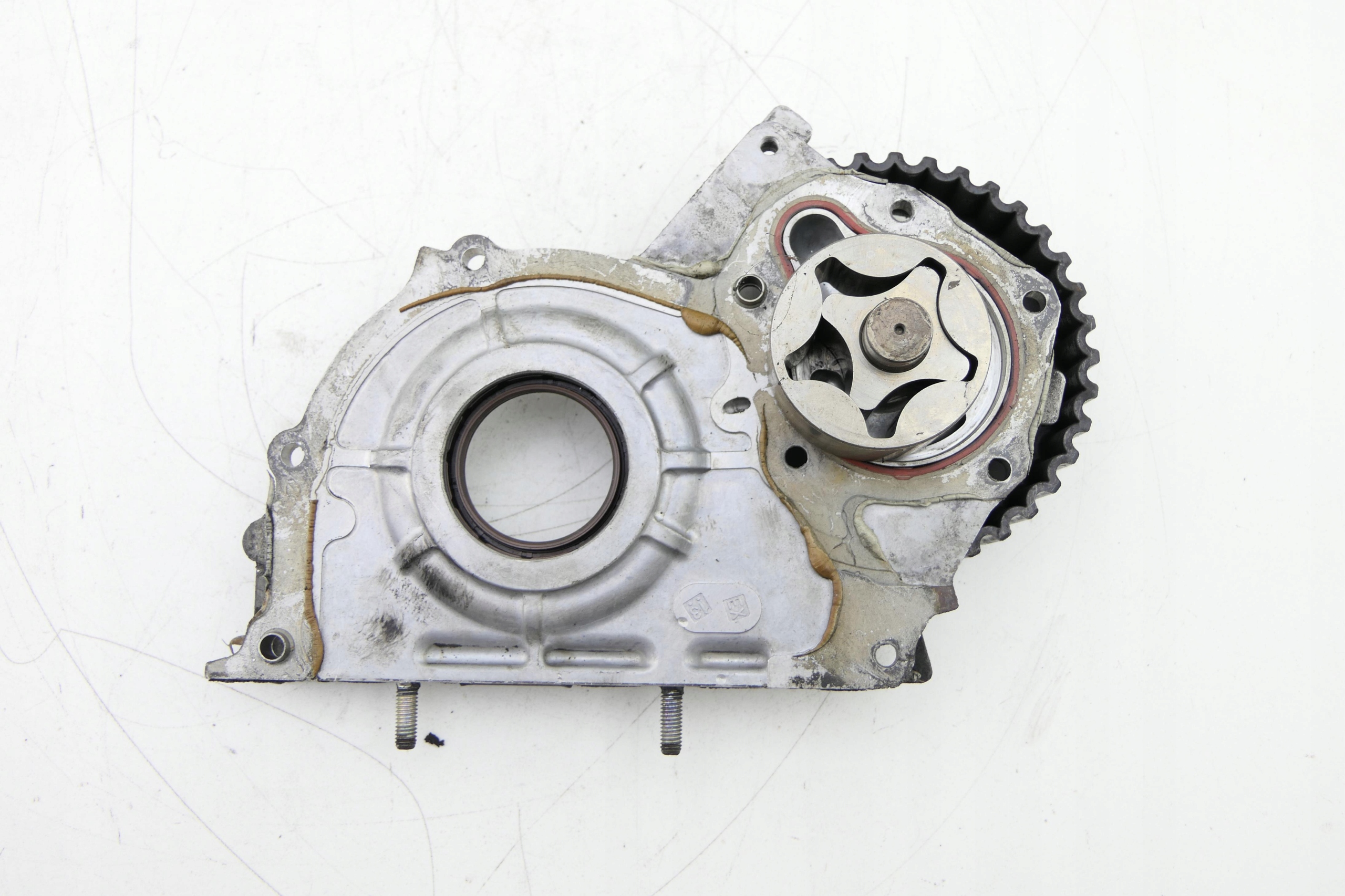 Масляный насос OPEL ASTRA J 1.7 CDTI A17DTR