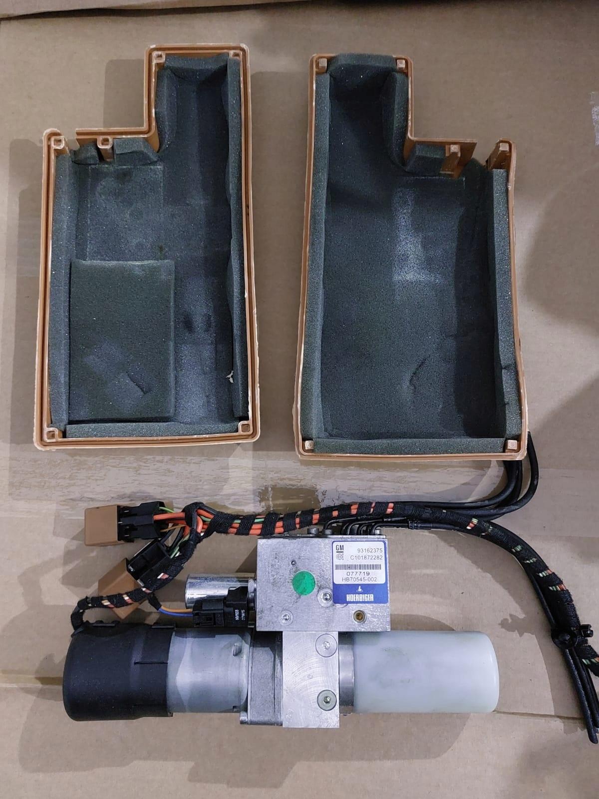 Насос даху Opel Tigra II B cabrio 93162375