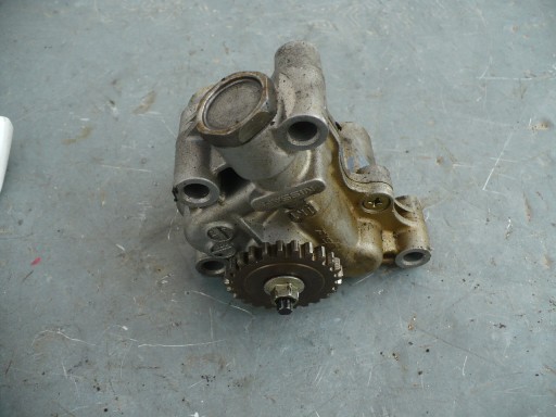 Масляный насос Nissan Qashqai 1,6 и