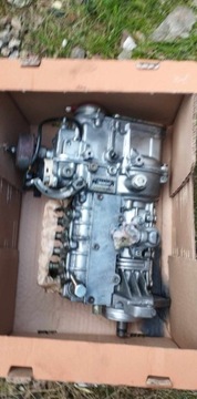 Насос OM606 с секциями 6 мм.