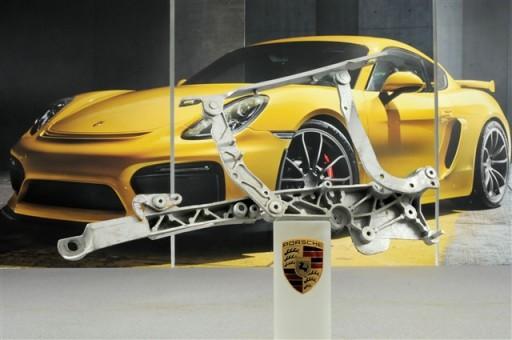 99656190802 - Porsche 911 996 кабриолет крышка крыши петля правая