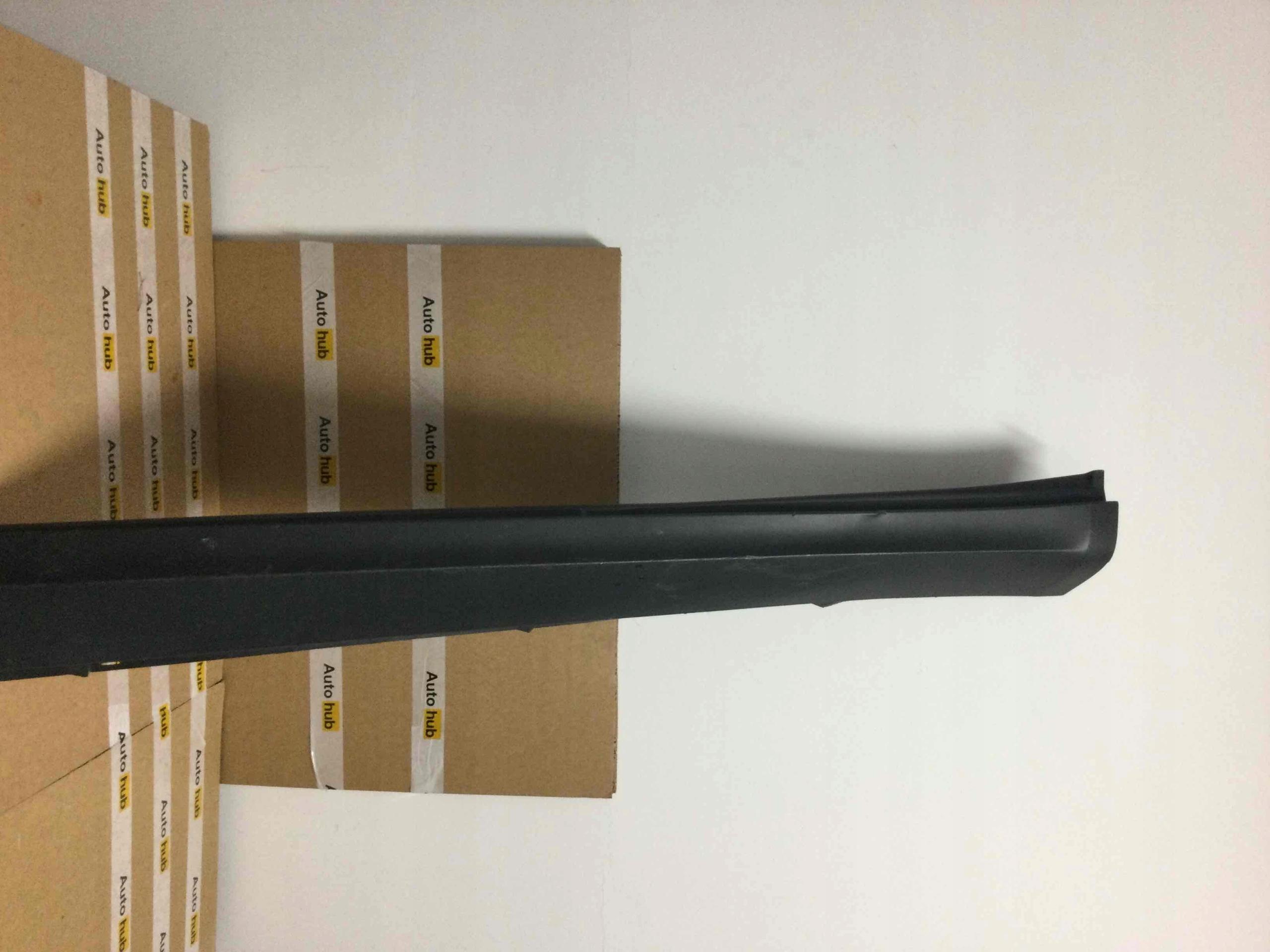 Porsche Cayenne педаль порога правая 7p5853554