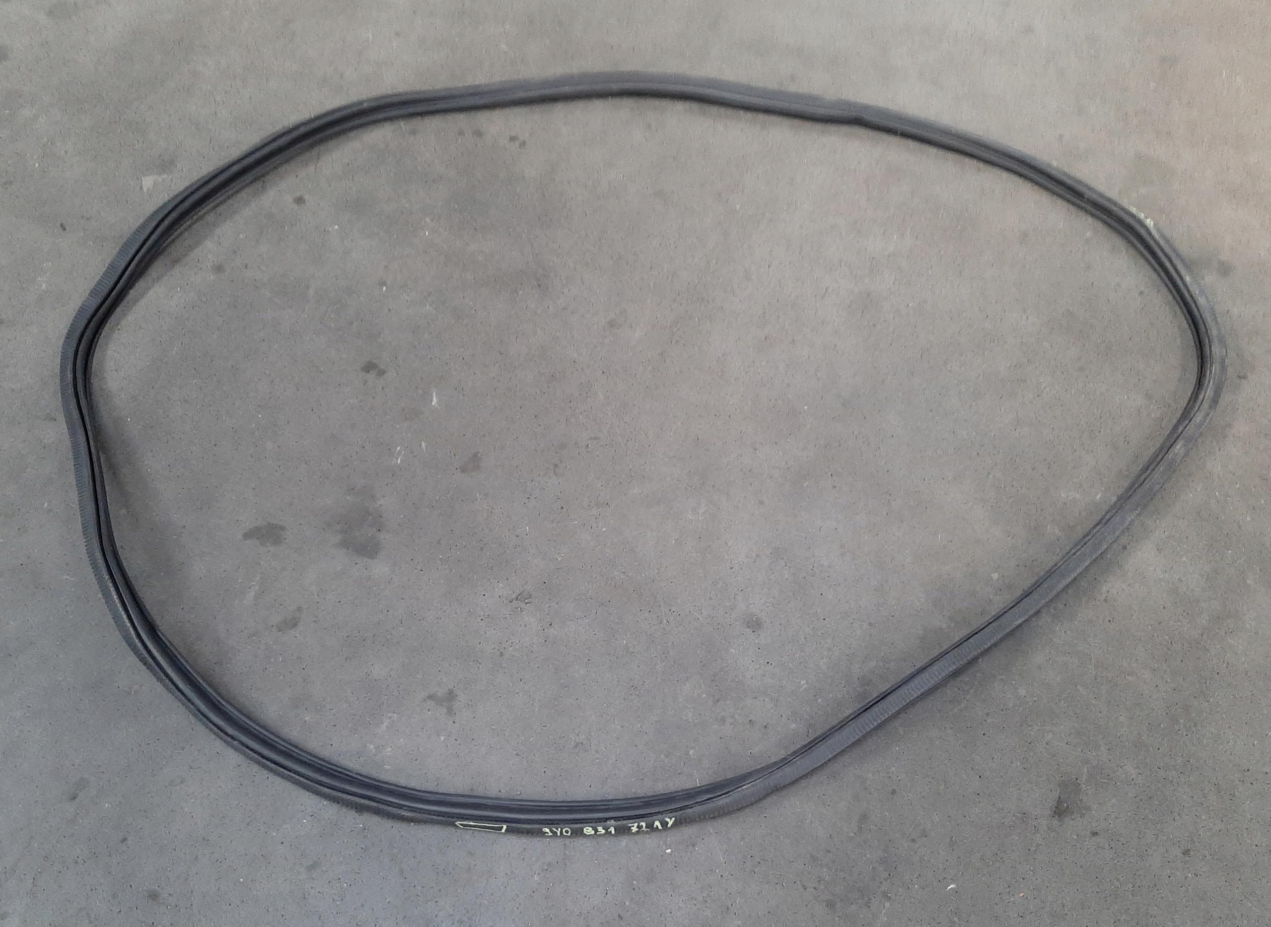 9Y0831721Y 9Y0831721BY - Porsche Cayenne прокладка ліва права 9y0831721 Y