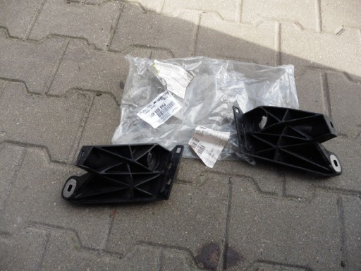 Porsche Cayenne кріплення радіатора L і P PAB805201