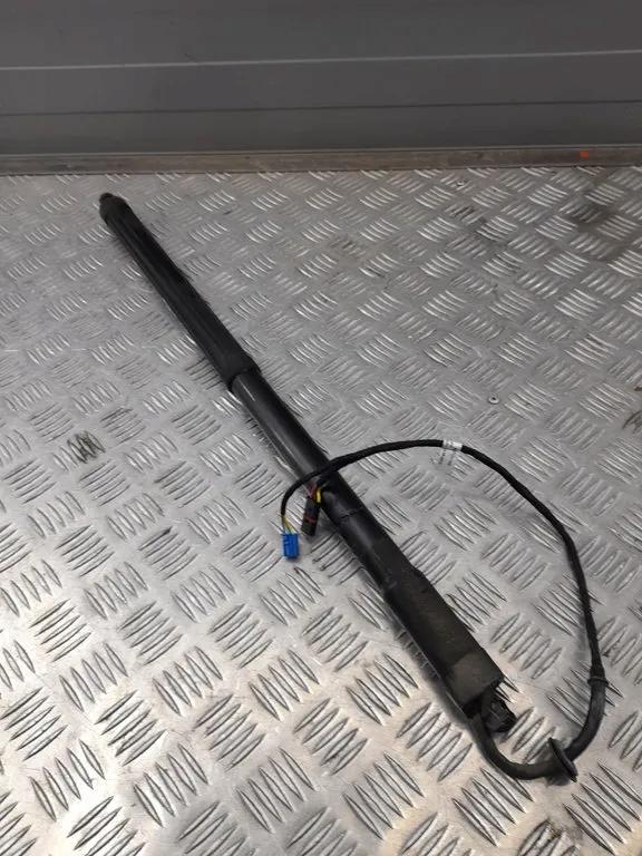 Porsche Panamera (970) 97051257304 ліва прокладка