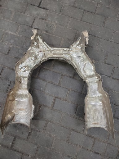 2017 2017 - Porsche Panamera 971 4.0 турбо теплозахисний екран