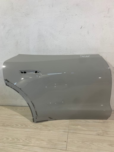 1724 - Porsche taycan 9j1 19- правий праворуч назад