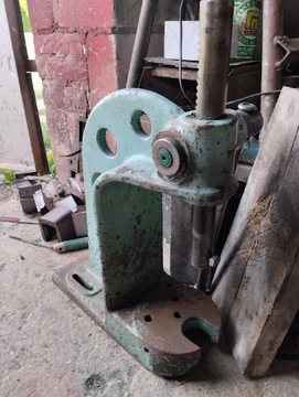 Ручний цеховий прес