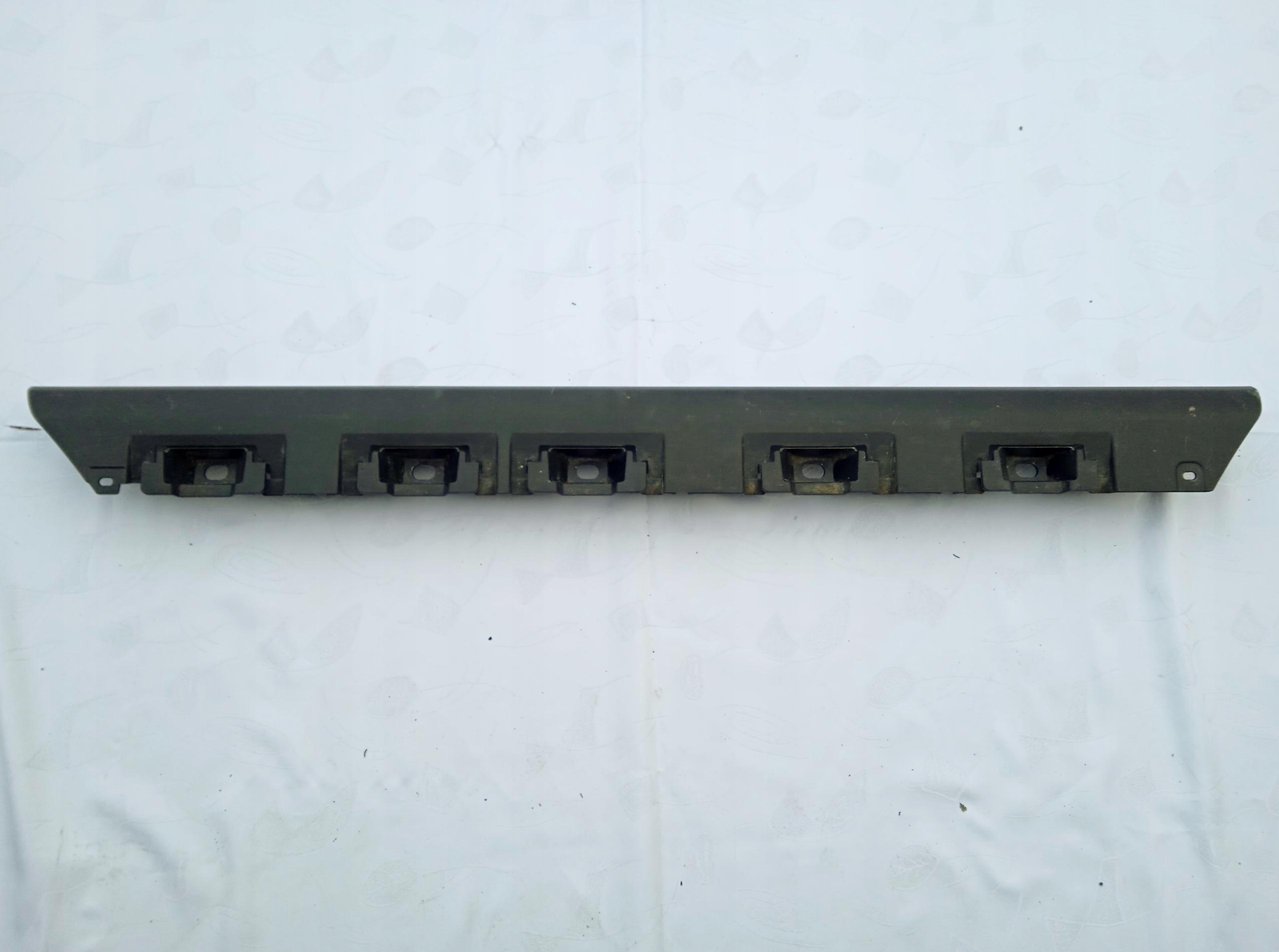 77550-78r0 - Накладка на порог для SUZUKI Jimny IV 18-