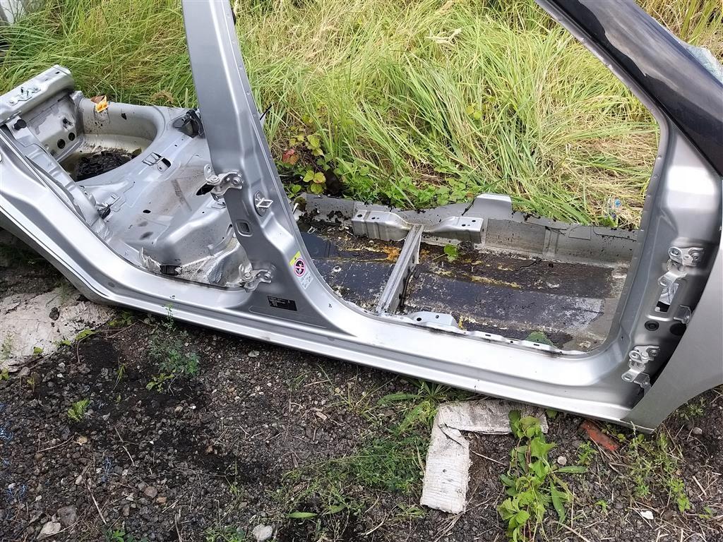 Порог правый Skoda Fabia II 2007-