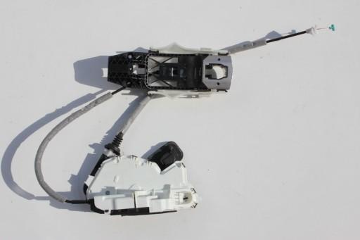 5N0837885H* - Направляющая ручки с замком двери Skoda 5n0837885h