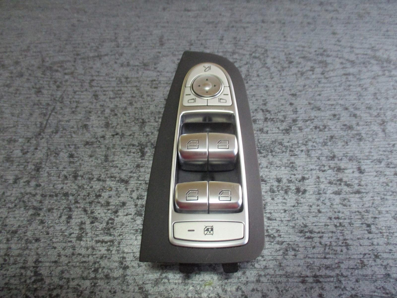 Перемикач склопідіймача Mercedes W205 A2059056811