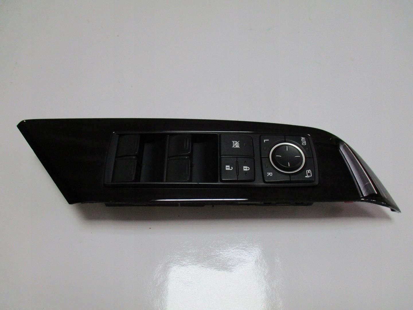 Перемикач склопідіймача Lexus Rx450 Rx-450 84040-48170