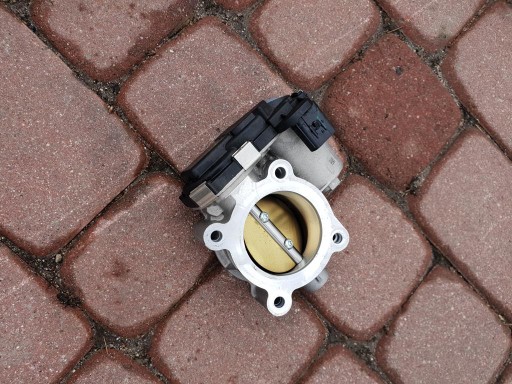 Дросельна Заслінка 1.6 T Opel Zafira C 55496266