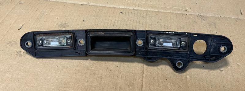 Кнопка закрылка VW TOURAN PASSAT B6 AUDI A4 B6