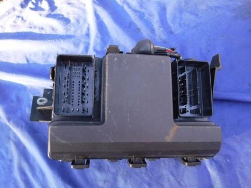 FG9T-14A067-AB - Блок предохранителей FORD Fusion USA 2013-FG9T-AB