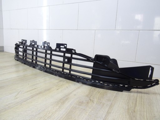 Решітка радіатора Q4 E-Tron передній бампер 89A807683 LLU